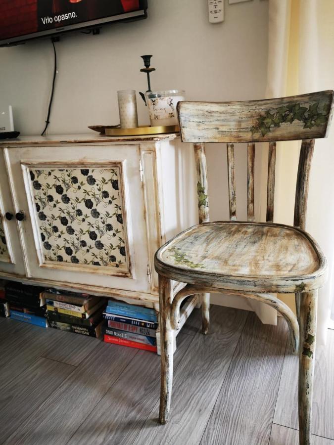 Studio Apartment Rosemary 罗维尼 外观 照片