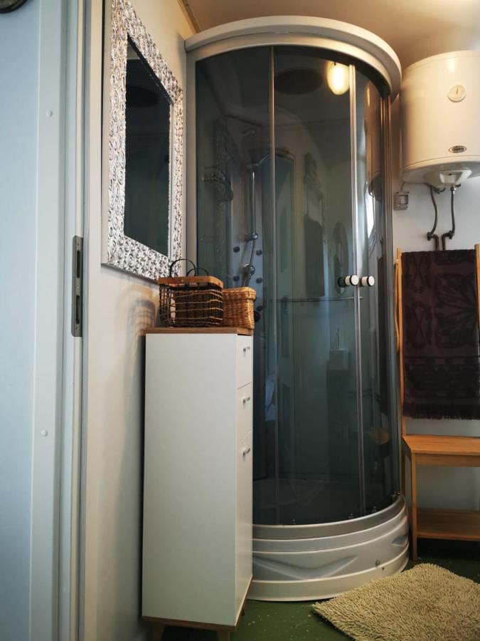 Studio Apartment Rosemary 罗维尼 外观 照片